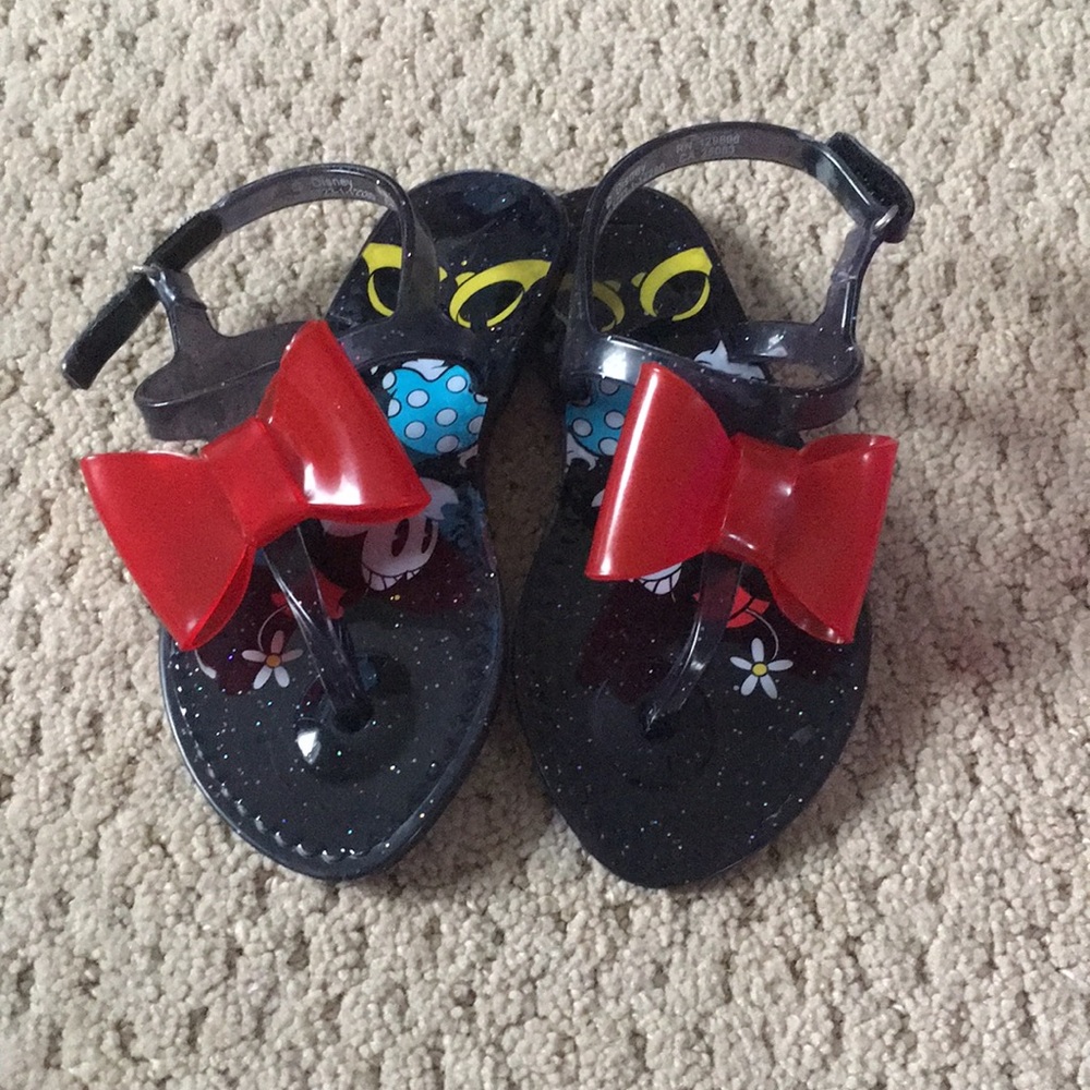 Minnie Mouse sandals